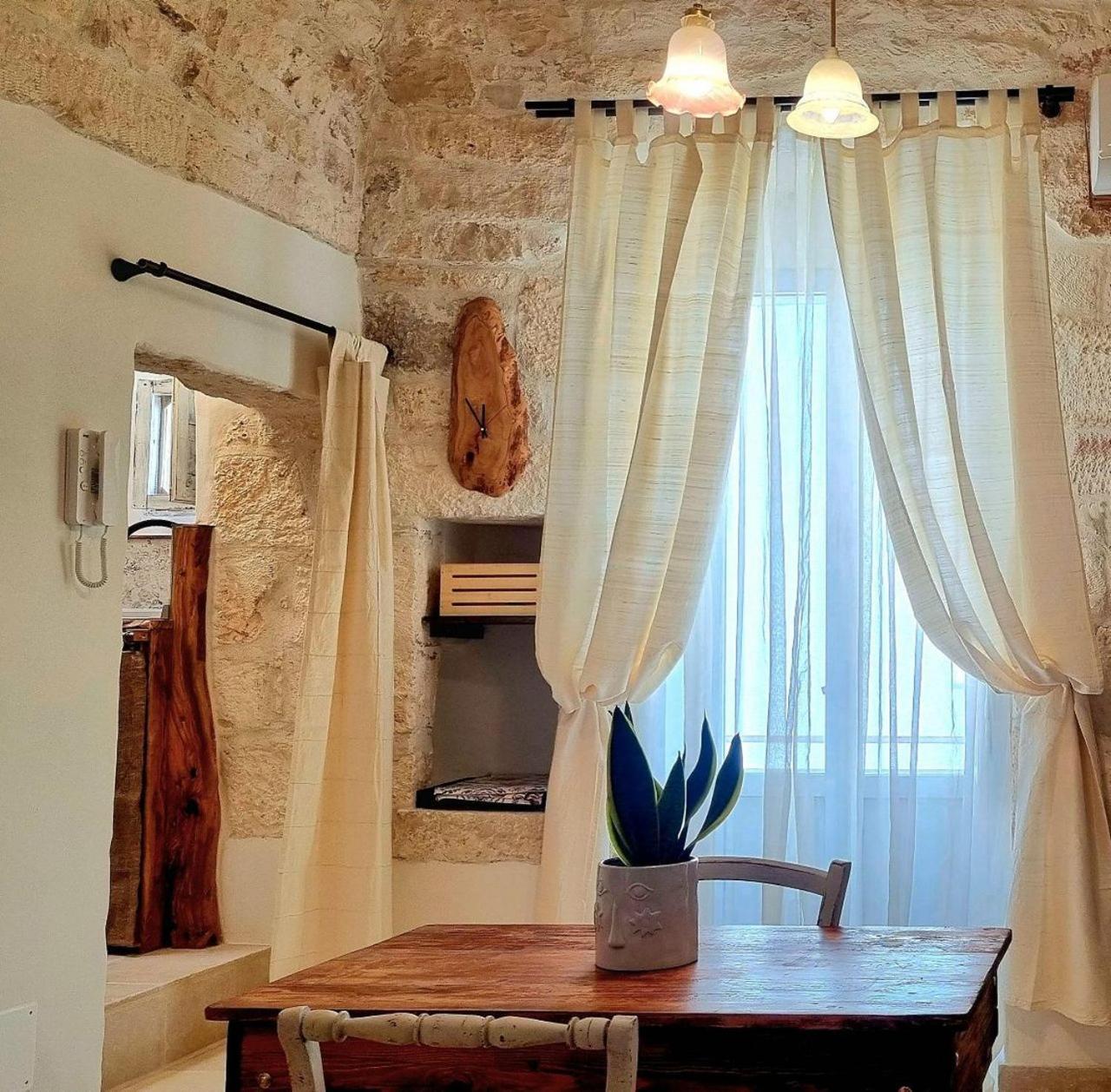 Petra Bianca Luxury Suite Ceglie Messapica Esterno foto